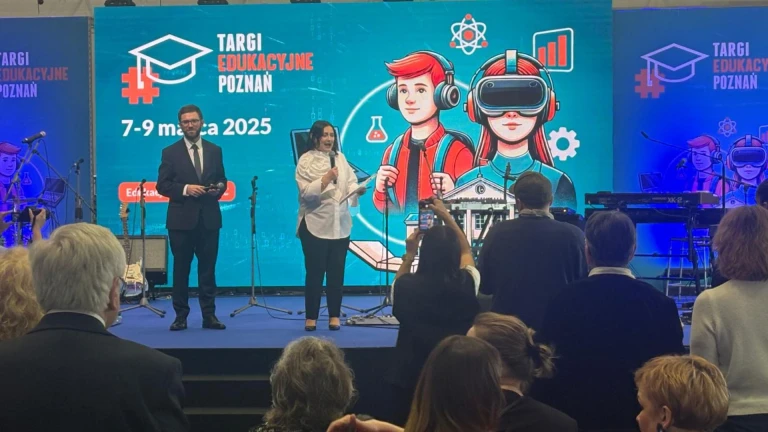 CDN Publiczna Biblioteka Pedagogiczna w Koninie podczas Targów Edukacyjnych w Poznaniu